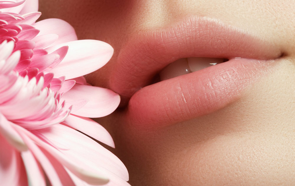 Magazin: Lippenbekenntnisse Bild: Fotolia