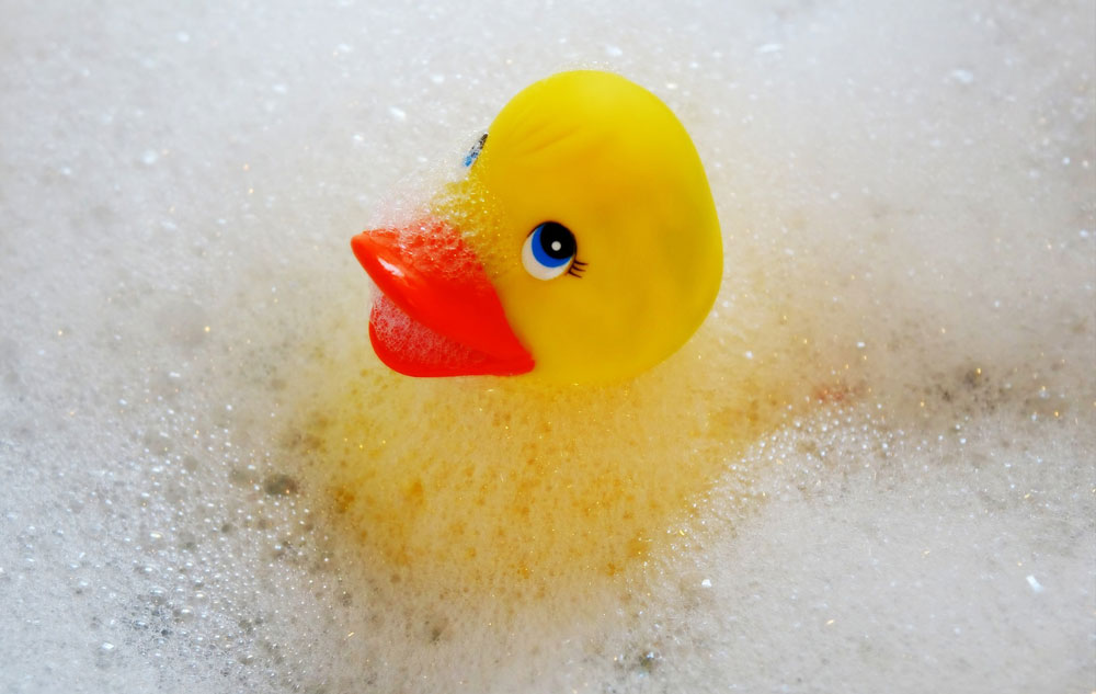 Titelbild: Tenside - eine saubere Sache? Bild: pixabay