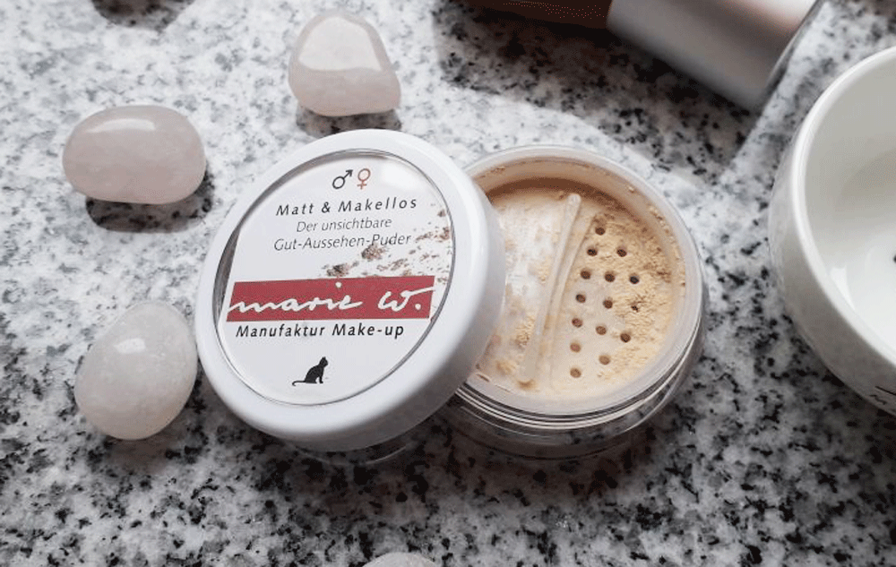 BLOG Einfach schön: marie w. Matt & Makellos Puder Bild: naturalbeauty.de