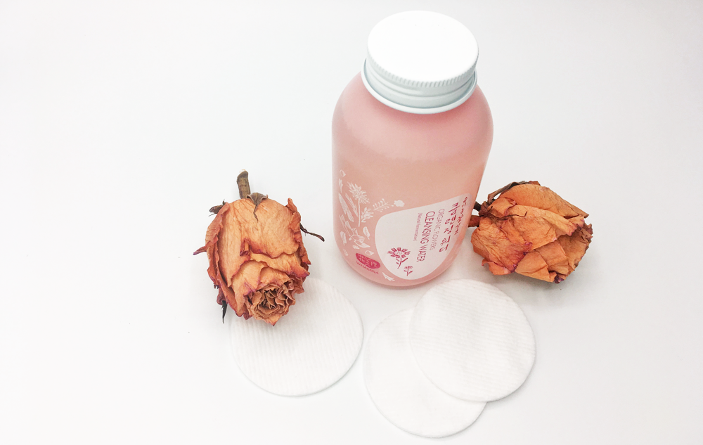 BLOG WHAMISA Cleansing Water Bild: naturalbeauty.de