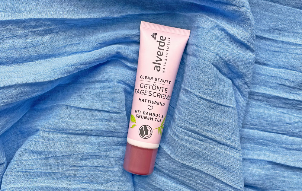 alverde Clear Beauty Getönte Tagescreme